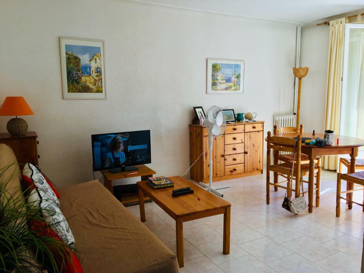 Lisa V Apart Cannes Bagian luar foto